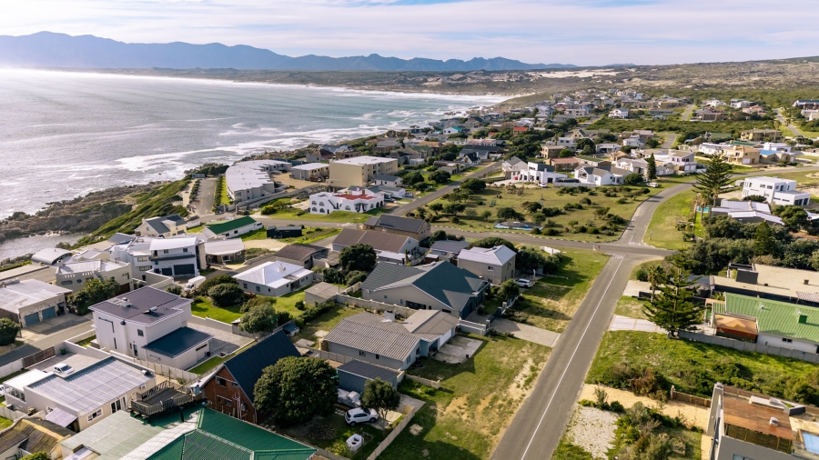 3 Bedroom Property for Sale in De Kelders Western Cape